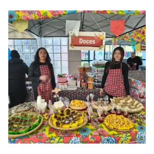 barraca comida festa junina pioneira SP equipe especializada montagem completa cardápio variado doces salgados pipoca atendimento profissional