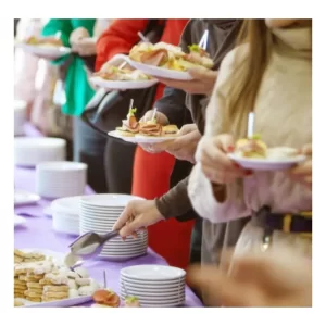 coffee break corporativo pioneira SP equipe especializada montagem completa cardápio variado pães bolos frutas bebidas atendimento profissional